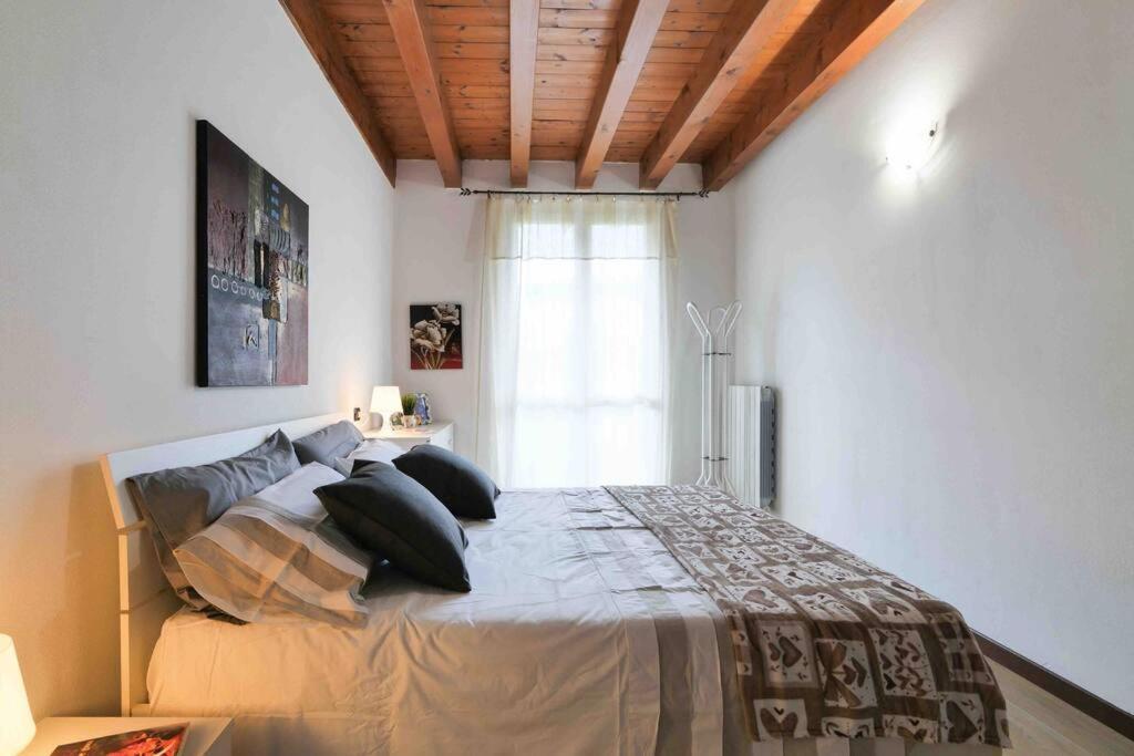 Borgo Di Terzo Bifocale In Centro Storico Check In 24H Fast Wi-Fi Bus 500M Apartamento Exterior foto