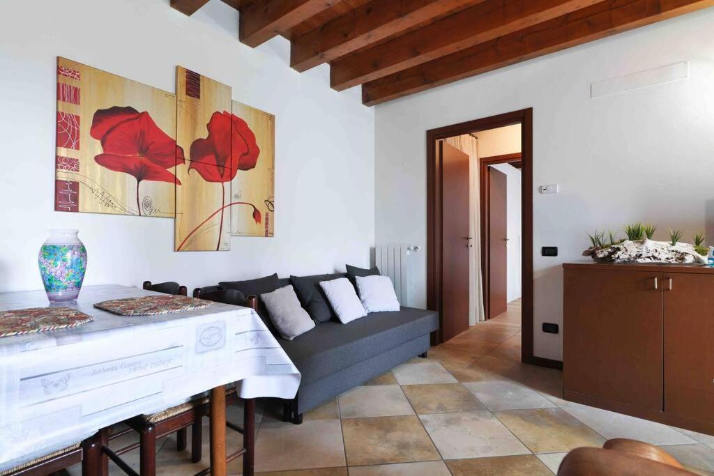 Borgo Di Terzo Bifocale In Centro Storico Check In 24H Fast Wi-Fi Bus 500M Apartamento Exterior foto