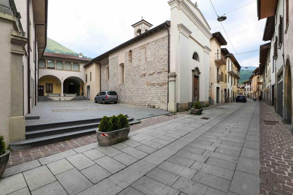 Borgo Di Terzo Bifocale In Centro Storico Check In 24H Fast Wi-Fi Bus 500M Apartamento Exterior foto